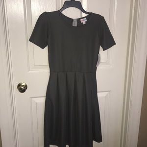 LulaRoe gray Amelia NWT